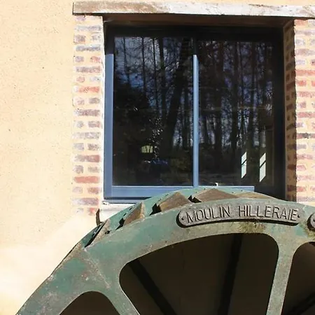 Du Moulin D'hilleraie بيت للعطل Luceau